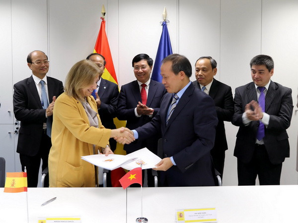 Phó Thủ tướng chủ trì Diễn đàn kinh tế Việt Nam-Tây Ban Nha ảnh 2