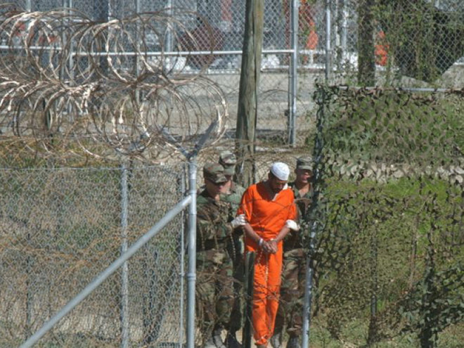 Mỹ: Phe Cộng hòa kêu gọi hoãn chuyển giao tù nhân ở Guantanamo ảnh 1