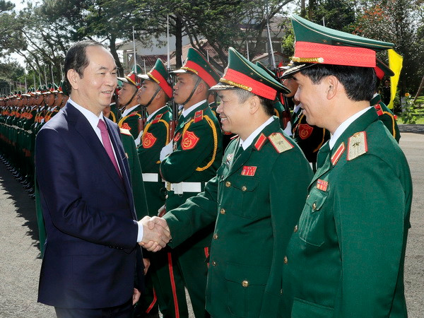 Chủ tịch nước thăm, chúc Tết các lực lượng vũ trang tại tỉnh Gia Lai ảnh 3