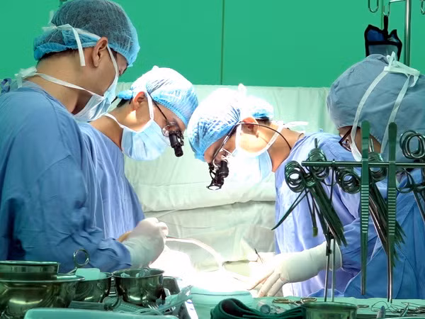 Tử vong do phẫu thuật thẩm mỹ và “lỗ hổng” trong quản lý ảnh 1