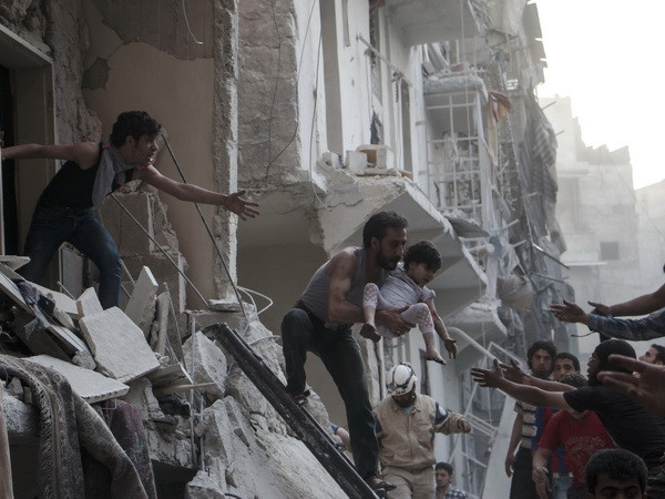 Mỹ cáo buộc quân đội Syria hậu thuẫn lực lượng IS chiếm Aleppo ảnh 1