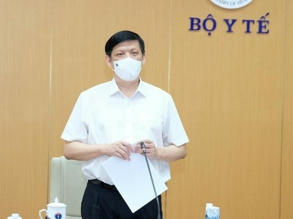 Bộ trưởng Bộ Y tế Nguyễn Thanh Long (Ảnh: Minh Quyết/TTXVN) Bộ trưởng Y tế: Quyết giữ bằng được 'mặt trận' chống dịch tại TP.HCM ảnh 4
