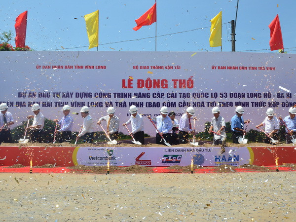 Khởi công dự án nâng cấp quốc lộ huyết mạch nối Vĩnh Long và Trà Vinh ảnh 1