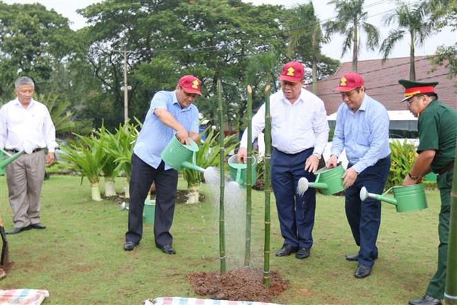 Thăm hỏi các gia đình thương binh, liệt sỹ tại thành phố Thủ Đức ảnh 3