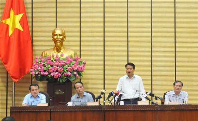Chủ tịch UBND thành phố Hà Nội Nguyễn Đức Chung phát biểu. (Ảnh: TTXVN) Hà Nội thông tin quá trình thanh tra sử dụng đất khu sân bay Miếu Môn ảnh 2
