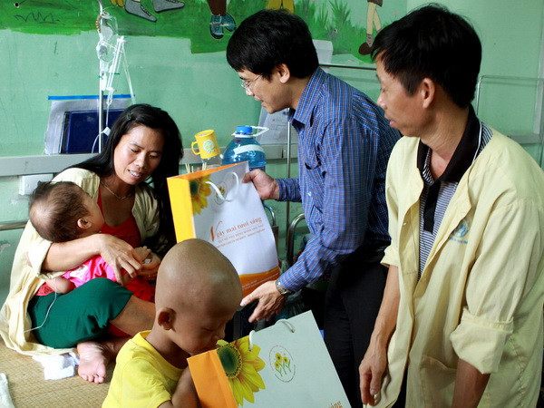 Ra mắt Quỹ Hỗ trợ bệnh nhân ung thư tại Thành phố Hồ Chí Minh ảnh 1