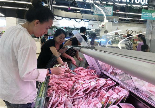 Nguồn cung hàng hóa dồi dào, duy trì ổn định thị trường sau Tết ảnh 3