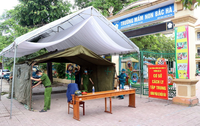 Xử phạt hành vi tổ chức tập trung đông người, vi phạm phòng chống dịch ảnh 1