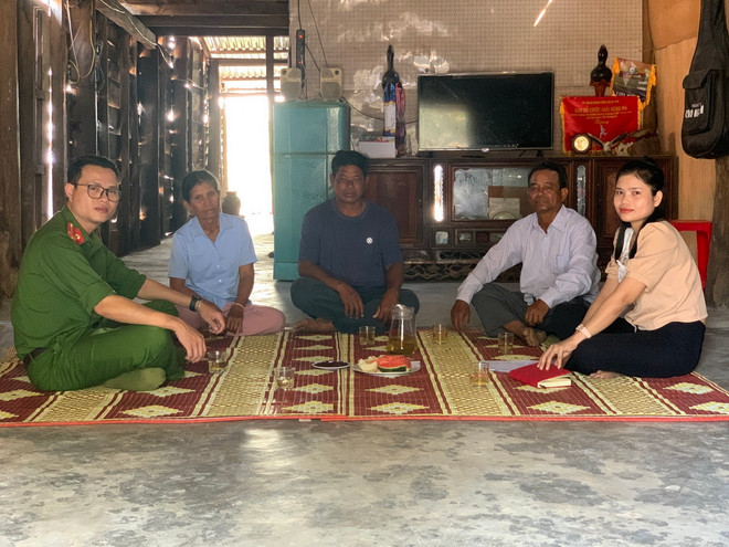 ttxvn_2302_bong hong (2).jpg