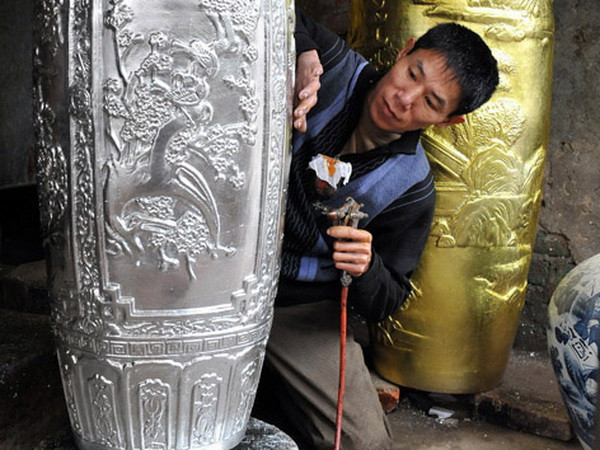 Gìn giữ nghề dát vàng quỳ Kiêu Kỵ - Khó tìm lớp kế cận ảnh 1