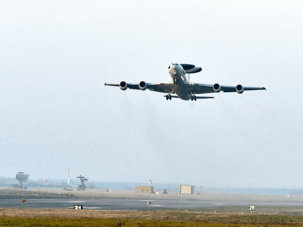 Ba Lan kêu gọi Mỹ triển khai quân tới quốc gia Đông Âu ảnh 1