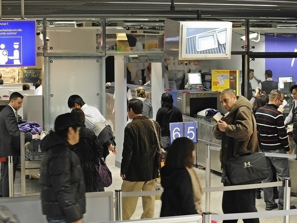 Bãi công đe dọa hoạt động của ngành hàng không Đức ảnh 1