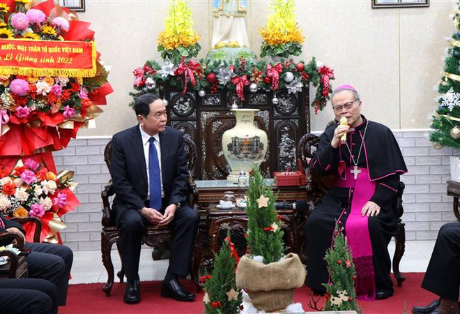 Phó Chủ tịch Quốc hội Trần Thanh Mẫn chúc mừng Giáng sinh tại Huế ảnh 2