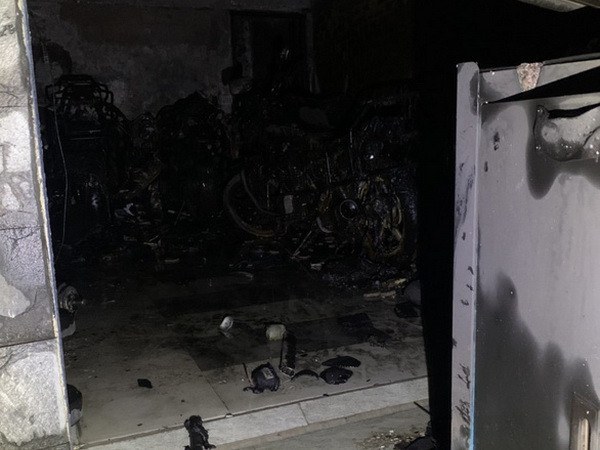 Thành phố Hồ Chí Minh: Cháy nhà trong đêm, gia đình 5 người thoát nạn ảnh 1