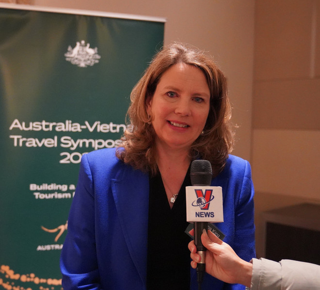 Bà Phillipppa King - Phó Tổng giám đốc AUSTRADE trả lời phỏng vấn phóng viên Thông Tấn Xã Việt Nam tại Australia. (Ảnh: Thanh Tú/TTXVN) ttxvn_1806_Phillipppa King.jpg