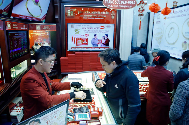ttxvn_0604_gia vang (2).jpg