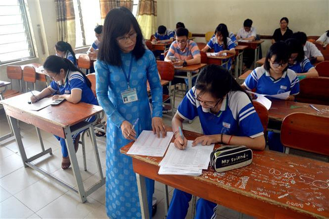 Thí sinh thi thử kỳ thi Trung học phổ thông quốc gia năm 2019. (Ảnh: Đinh Văn Nhiều/TTXVN) Thi THPT quốc gia 2019: Nhiều học sinh vẫn 'tham' nguyện vọng ảnh 1
