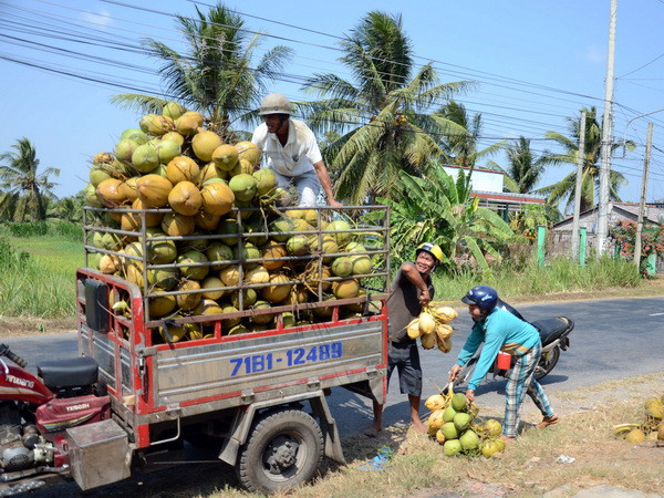 Nắng nóng ở Trung Bộ còn có khả năng kéo dài 4-5 ngày tới ảnh 1