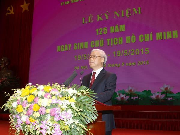 Tổng Bí thư Nguyễn Phú Trọng đọc Diễn văn tại Lễ kỷ niệm. (Ảnh: Trí Dũng/TTXVN) Kỷ niệm trọng thể 125 năm Ngày sinh Chủ tịch Hồ Chí Minh ảnh 2