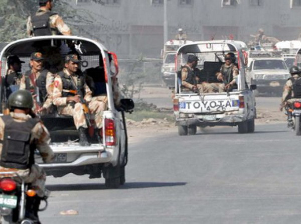 Bạo lực đẫm máu tại Pakistan gây nhiều thương vong ảnh 1