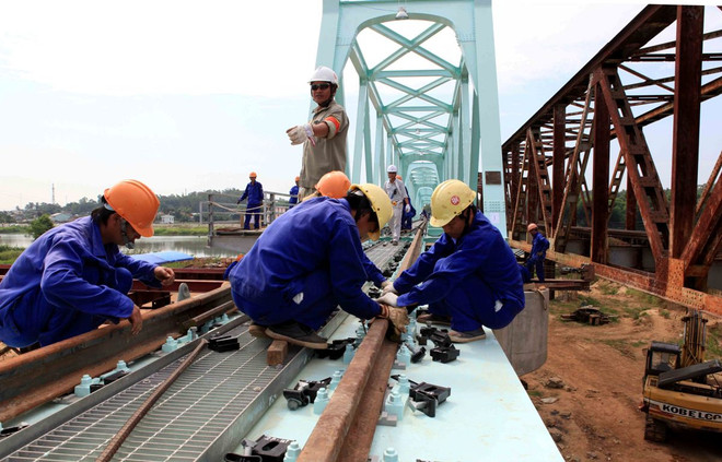 Thay nhịp mới, cầu Trà Bồng đảm bảo tốc độ và an toàn tàu Bắc-Nam ảnh 2