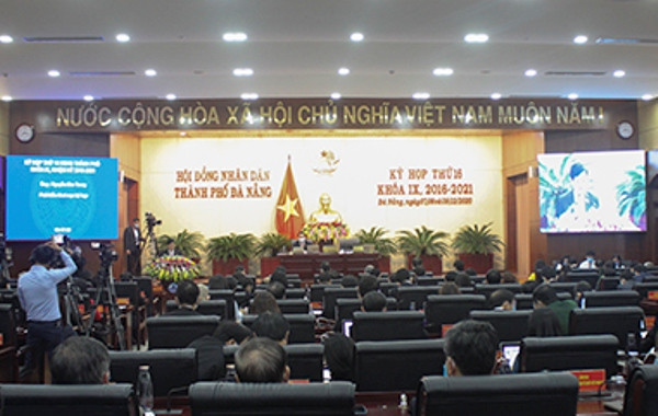 Đà Nẵng nỗ lực tăng tốc sau khi lần đầu tiên tăng trưởng âm ảnh 1