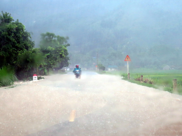 Mưa lũ ở Bắc Bộ còn diễn biến phức tạp trong những ngày tới ảnh 1