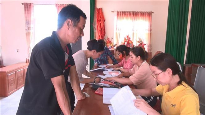 Kiểm chứng thông tin hàng ngàn người dân không nhận tiền hỗ trợ ảnh 1