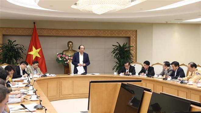 Bộ trưởng, Chủ nhiệm Văn phòng Chính phủ Mai Tiến Dũng phát biểu kết luận buổi làm việc. (Ảnh: Văn Điệp/TTXVN) Tích hợp 3 dịch vụ công trực tuyến lên Cổng Dịch vụ công quốc gia ảnh 1