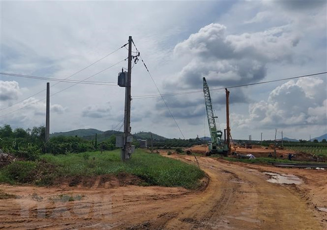 Bình Thuận công khai 43 dự án chậm tiến độ, không đưa vào sử dụng đất ảnh 1