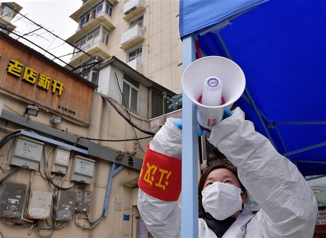 Thành phố Vũ Hán ban hành các quy định phòng dịch mới ảnh 1