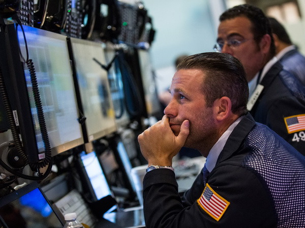 Lo ngại về kinh tế Trung Quốc "nhuộm đỏ" chứng khoán Phố Wall ảnh 1