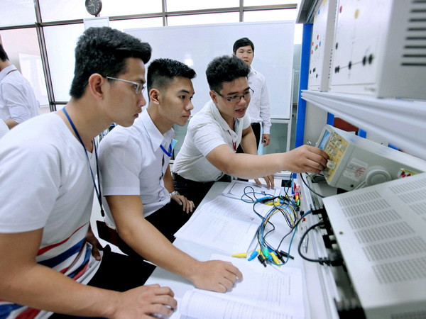 Đối thoại trực tuyến đẩy mạnh kiểm định chất lượng giáo dục đại học ảnh 1