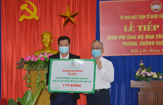 Đắk Lắk tiếp nhận 7 tỷ đồng ủng hộ Quỹ vaccine phòng COVID-19 ảnh 2