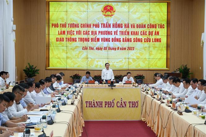 Gỡ khó khăn nguồn cát cho các dự án cao tốc Đồng bằng sông Cửu Long ảnh 2