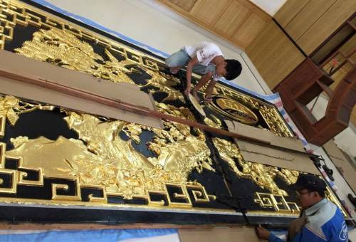 Gìn giữ nghề dát vàng quỳ Kiêu Kỵ - Khó tìm lớp kế cận ảnh 2