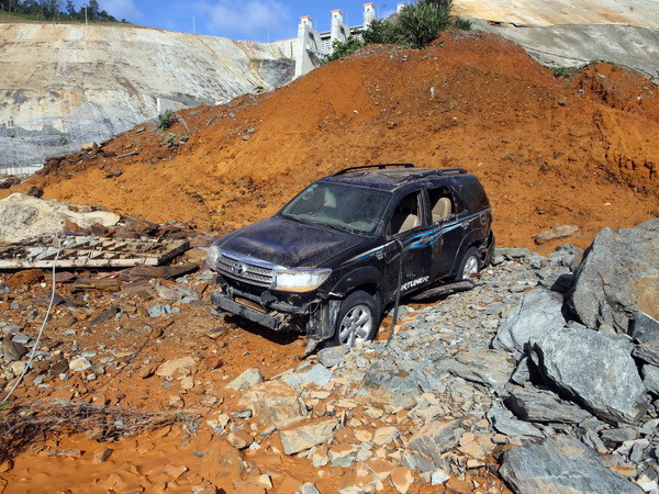 Tiếp tục tìm kiếm nạn nhân sau sự cố thủy điện Sông Bung 2 ảnh 1