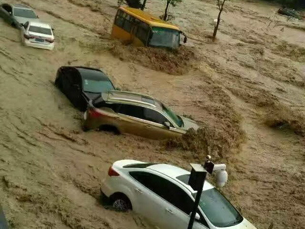 Siêu bão Nepartark khiến 2 người chết, 17 người mất tích ở Phúc Kiến ảnh 1