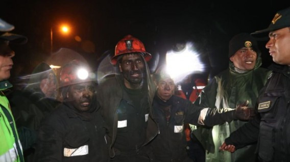 Peru giải cứu thành công 4 thợ mỏ bị kẹt do sập hầm than ảnh 1