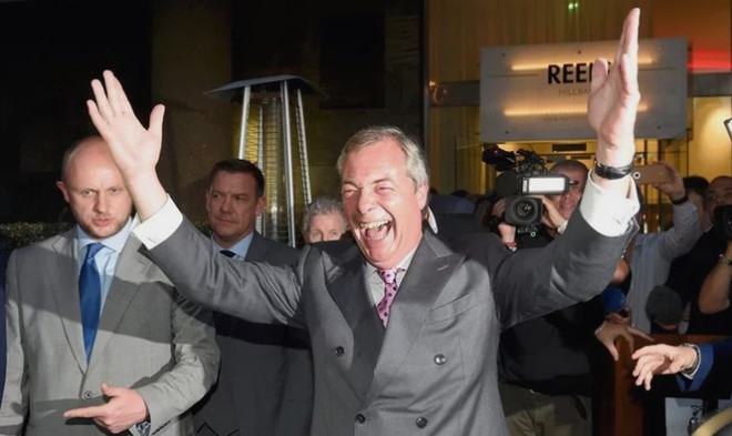 Kết quả kiểm phiếu khẳng định chiến thắng của phe Brexit ảnh 1