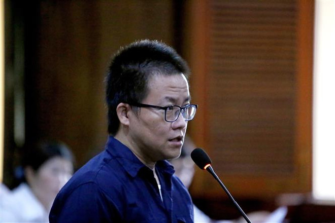 TP.HCM: Xét xử 13 cựu cán bộ Công an phường Phú Thọ Hòa ảnh 3