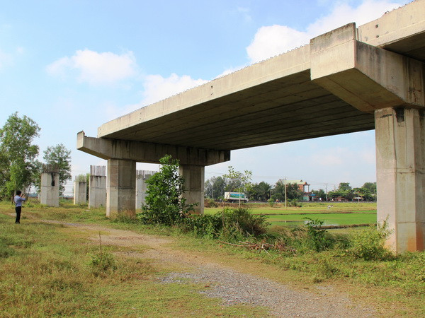 Sẽ tái khởi động dự án đường Hồ Chí Minh đoạn Chơn Thành-Đức Hòa ảnh 1