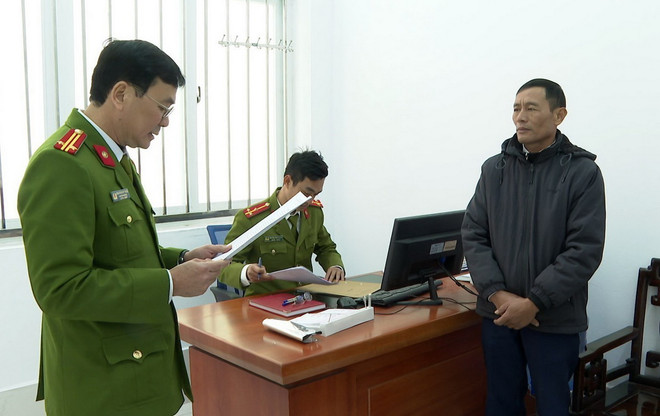 ttxvn_2601_thai binh can bo xa (3).jpg