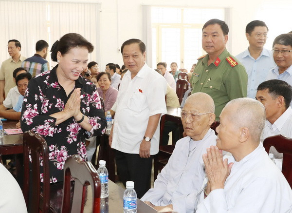 Cần Thơ: Chủ tịch Quốc hội tiếp xúc cử tri huyện Phong Điền ảnh 2