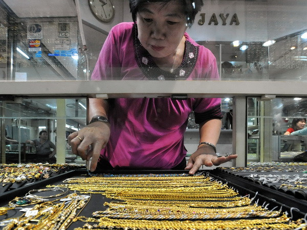 Vàng châu Á vững giá ở gần mức cao nhất trong một tuần qua ảnh 1