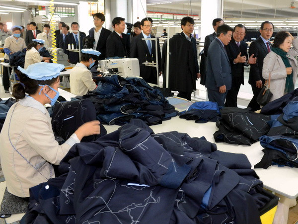 Hàn Quốc đề nghị Triều Tiên gia hạn trả lương cho công nhân ảnh 1