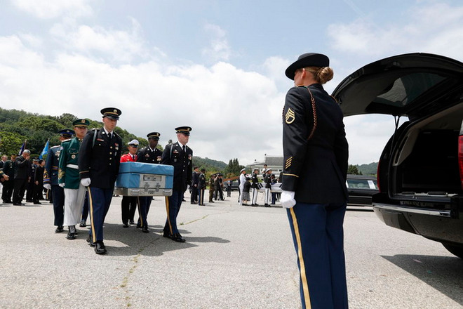 Mỹ-Hàn tổ chức lễ nhận hài cốt 2 binh sỹ thiệt mạng trong chiến tranh ảnh 1