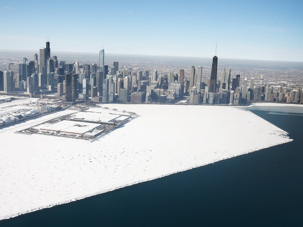 Miền Trung và Đông Bắc Mỹ lại chìm trong băng tuyết ảnh 1