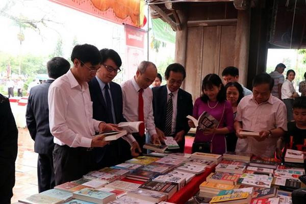 Hải Dương: Khai hội truyền thống Văn miếu Mao Điền 2019 ảnh 1