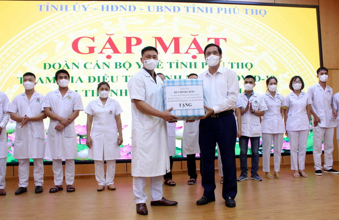 Hỗ trợ nhân lực, thiết bị y tế, nhu yếu phẩm cho các tỉnh phía Nam ảnh 1